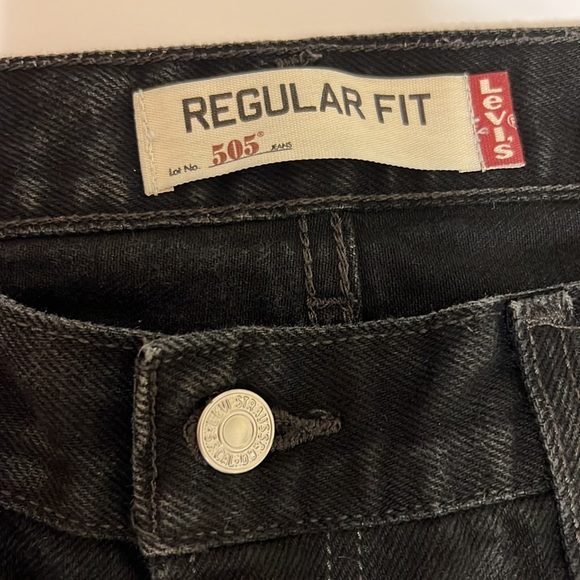 Levi Black 505 Jeans 36X32 Pre-Owned - Picture 2 of 5